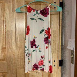 Cream, Pink & Purple Macro Floral Swing Scoop Top